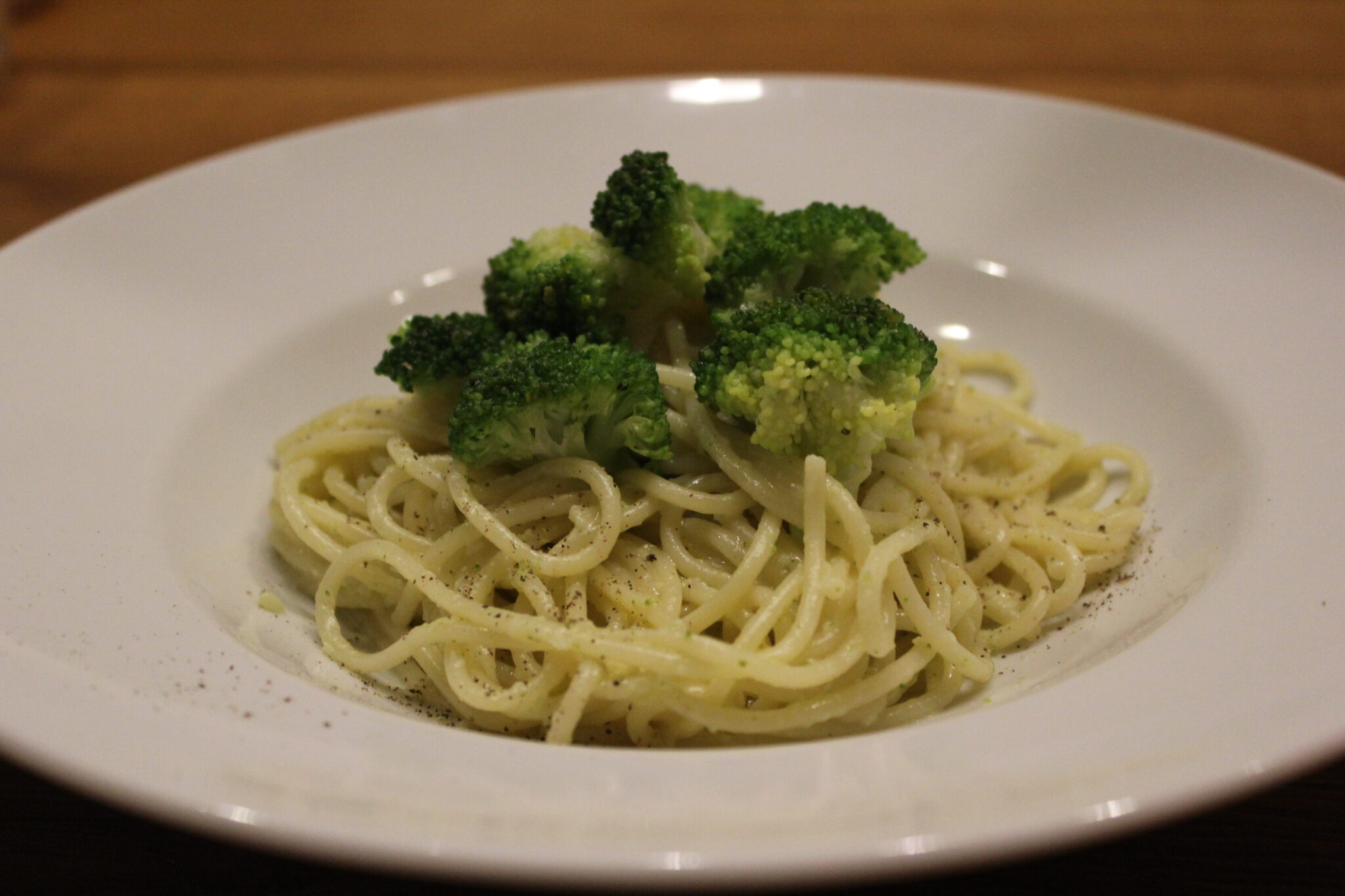 Spaghetti mit Brokkoli-Sahnesauce
