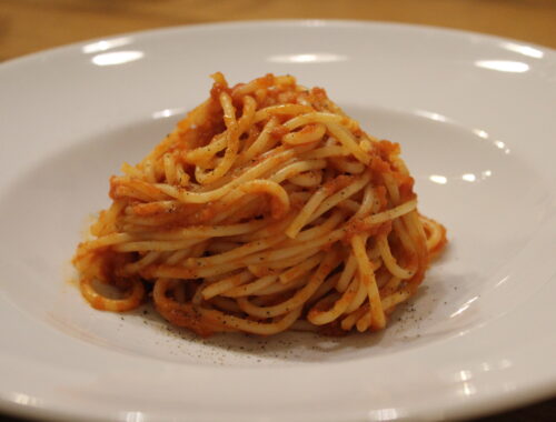 Spaghetti mit Tomatensauce - Die Langsame