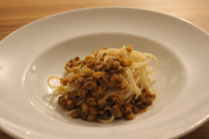 Spaghetti mit Linsensauce