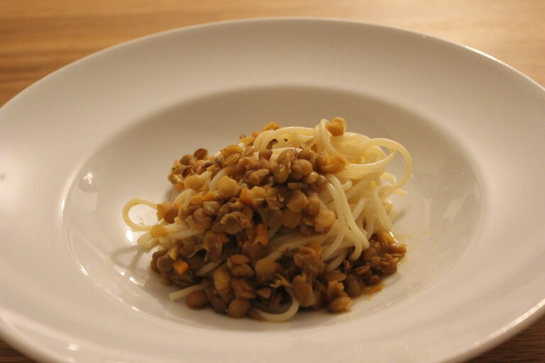 Indisches Auberginen-Curry (Baingan Bharta)